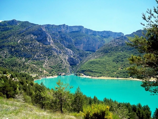 lac de sainte croix les plus beaux villages de provence min