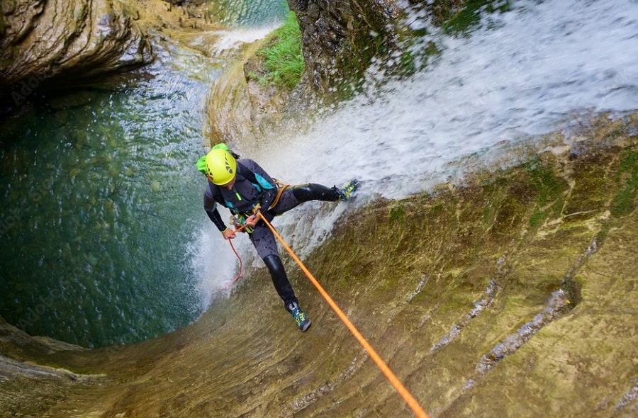 canyoning vesubia moutain park min